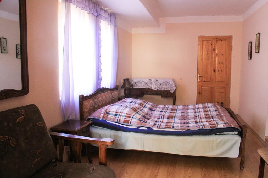 Dodo Japaridze Guesthouse Mestia Pokoj fotografie