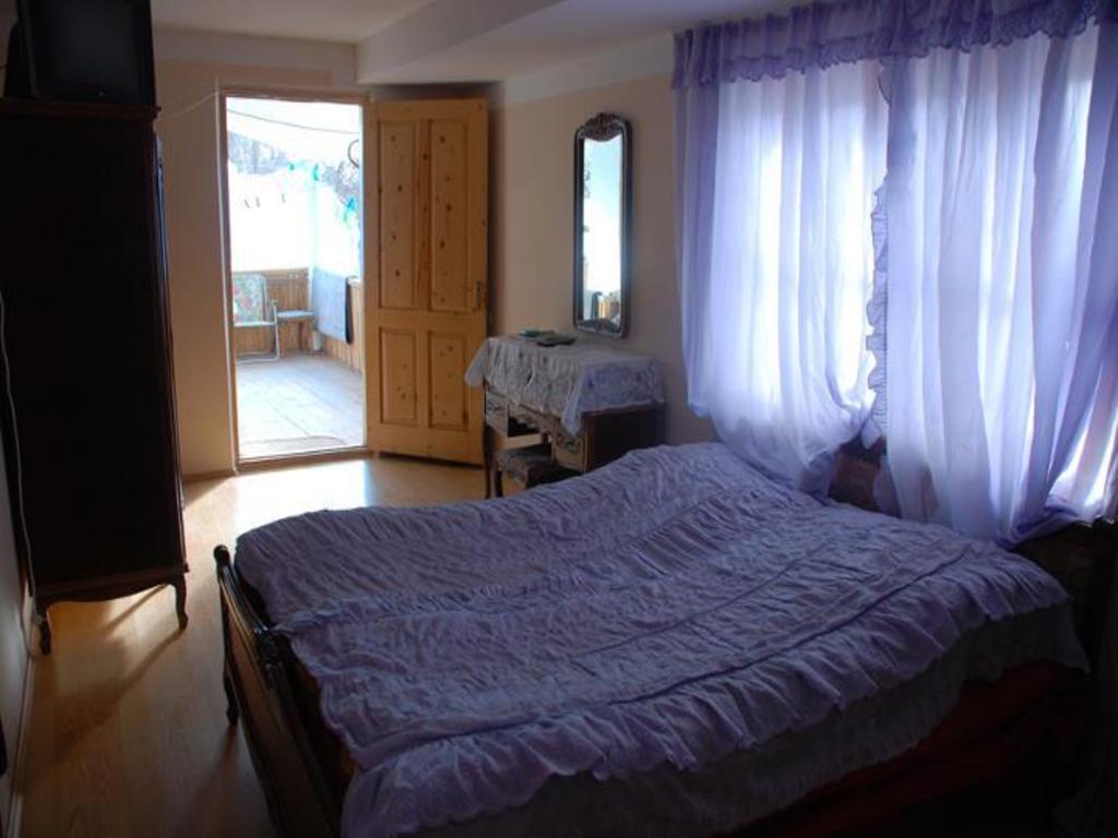Dodo Japaridze Guesthouse Mestia Pokoj fotografie