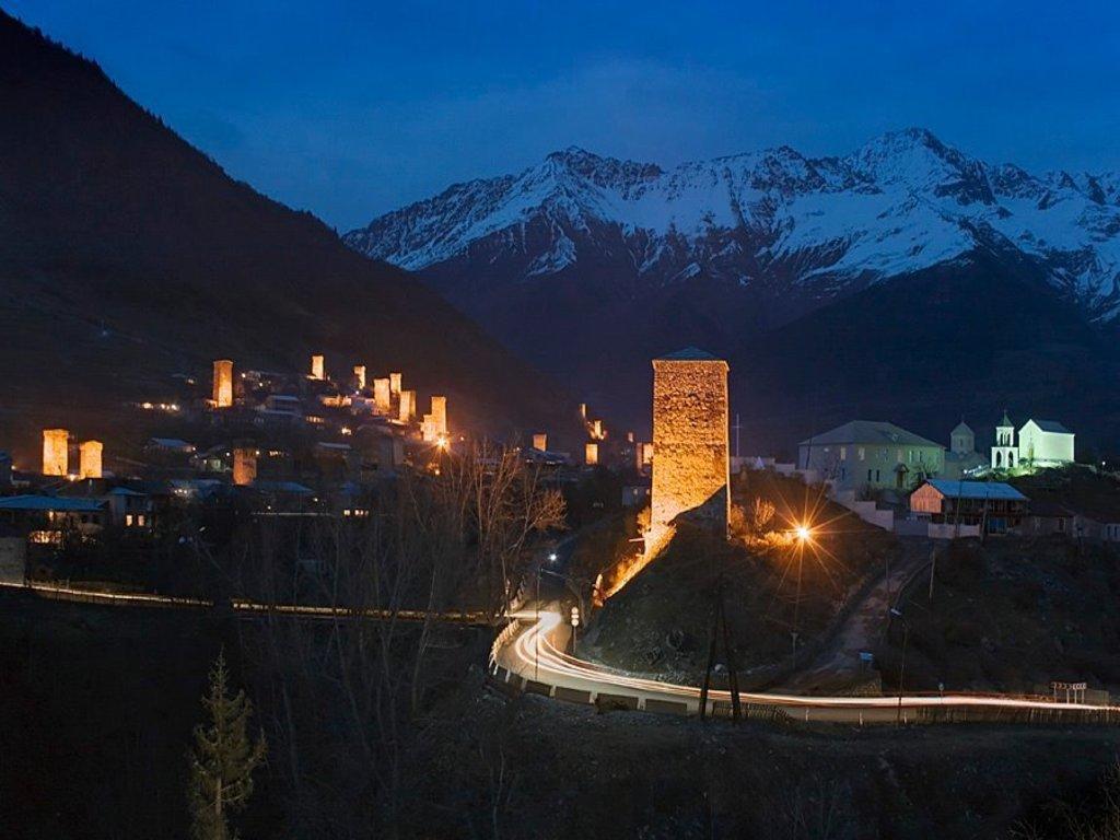 Dodo Japaridze Guesthouse Mestia Exteriér fotografie